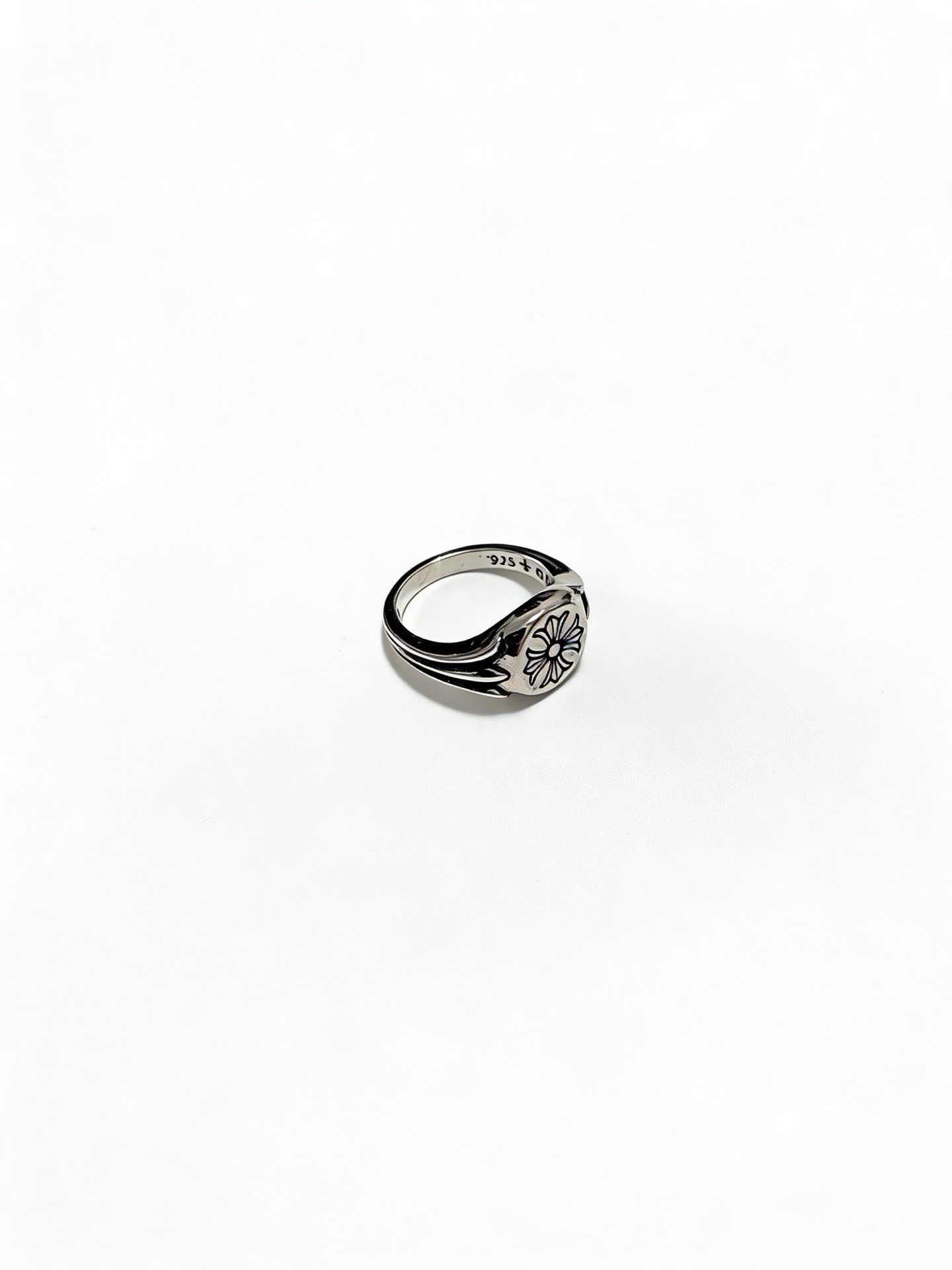 Chrome Hearts 925 Sterling Silver Ring with Flower Design